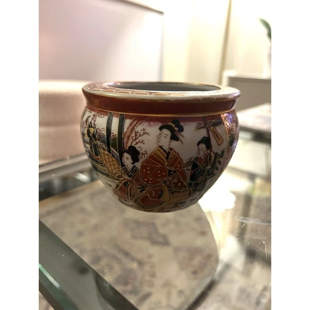 Vintage Satsoma Made in China Hand Painted Porcelain Pot 3” x 4” Gold Gilt